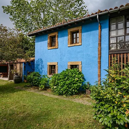 La Quintana De La Foncalada Country house *