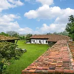 La Quintana De La Foncalada Country house Arguero